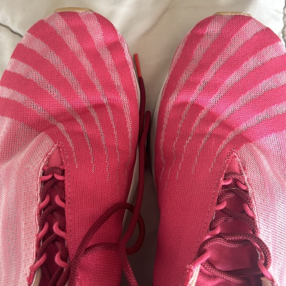 Saysh sneakers in fantastic condition. - Picture 9 of 9